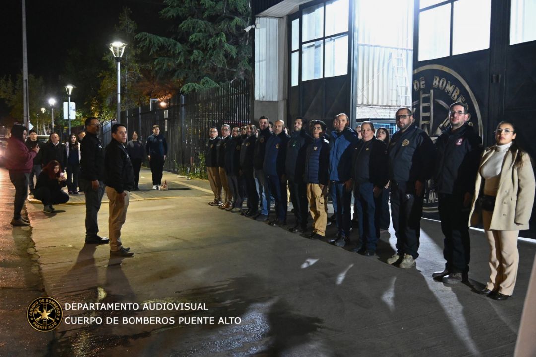 Cuerpo de Bomberos Puente Alto conmemora un nuevo Aniversario con tradicional Advenimiento